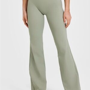 Oner Active Sage Green Flared Pants Size S-Long length